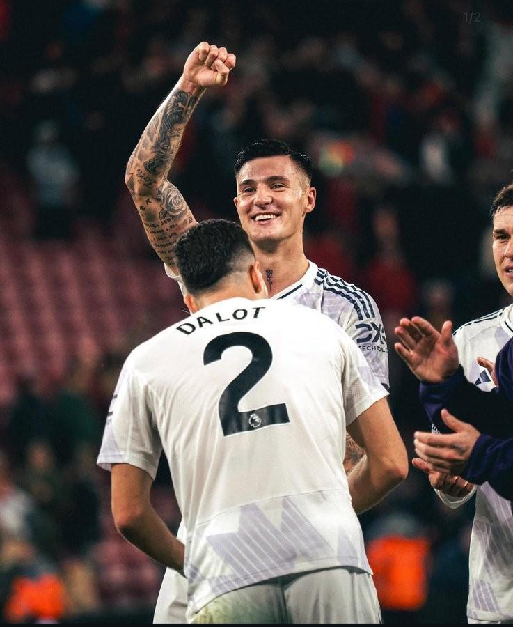 sofascore官网-舍伍德：谢什科还是很挣扎，他也并不是唯一配不上曼联的球员